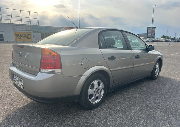 Opel Vectra cena 8899 przebieg: 243363, rok produkcji 2003 z Szczecin małe 211